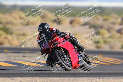 media/Nov-06-2023-Moto Forza (Mon) [[ce023d0744]]/3-Intermediate Group/Session 5 (Turn 4)/